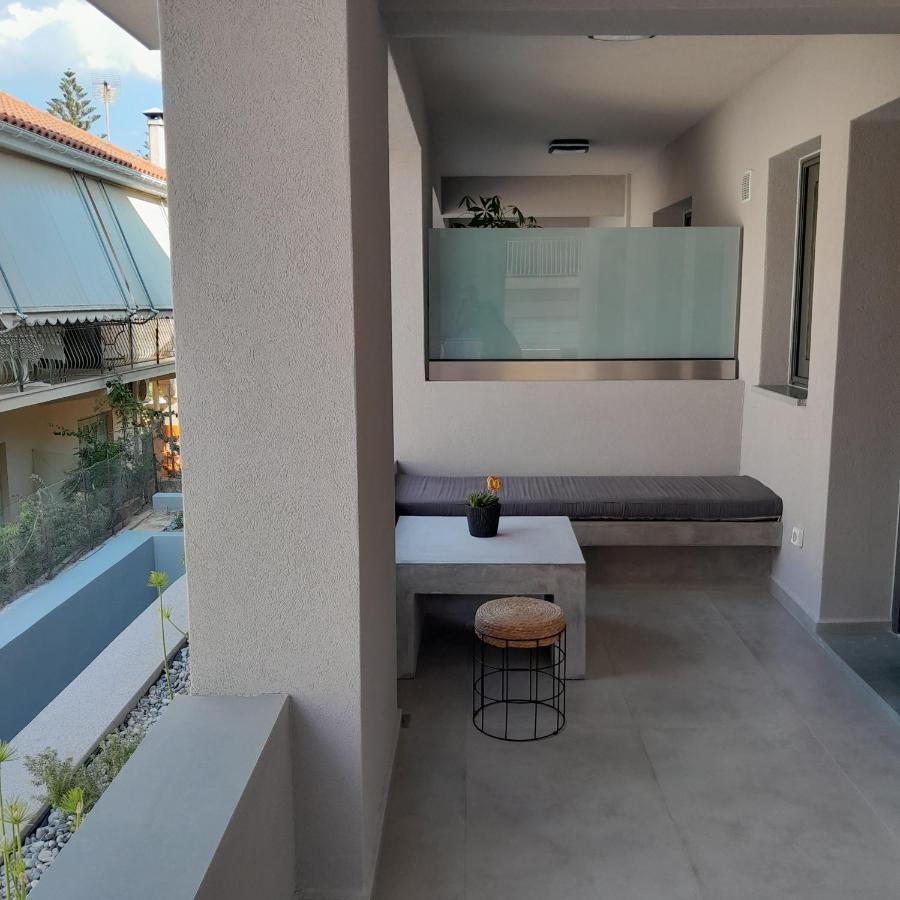 Apartment Brand New Flat Near De Bosset Bridge, *